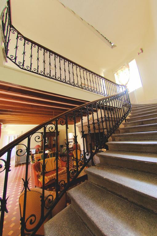 La Maison De Mariecamille Hotel Saint-Germain-Lembron ภายนอก รูปภาพ
